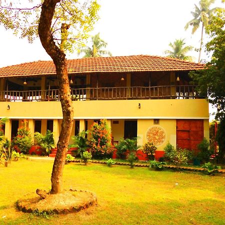 Отель Gram Bangla Retreat Калькутта Экстерьер фото