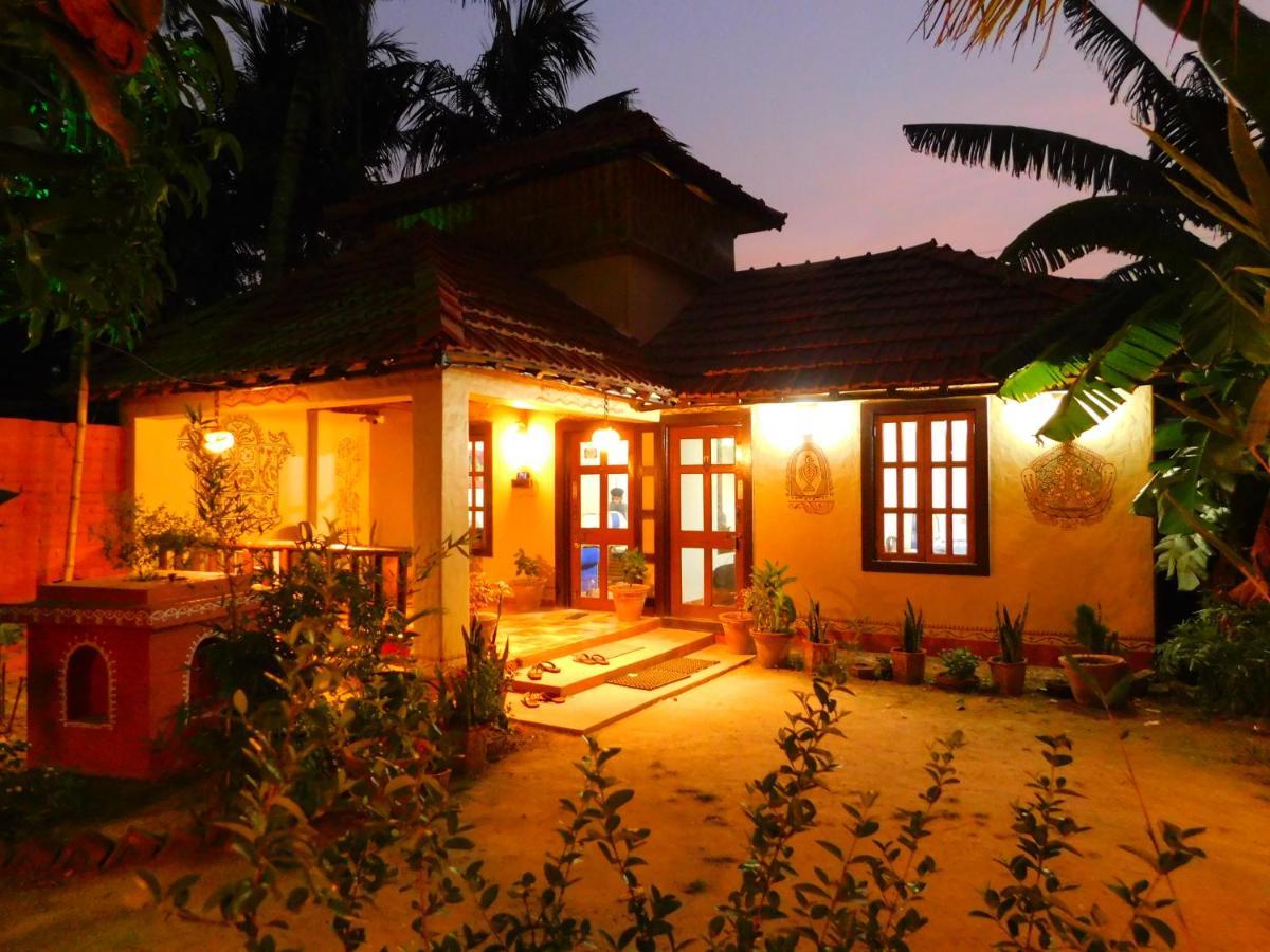 Отель Gram Bangla Retreat Калькутта Экстерьер фото