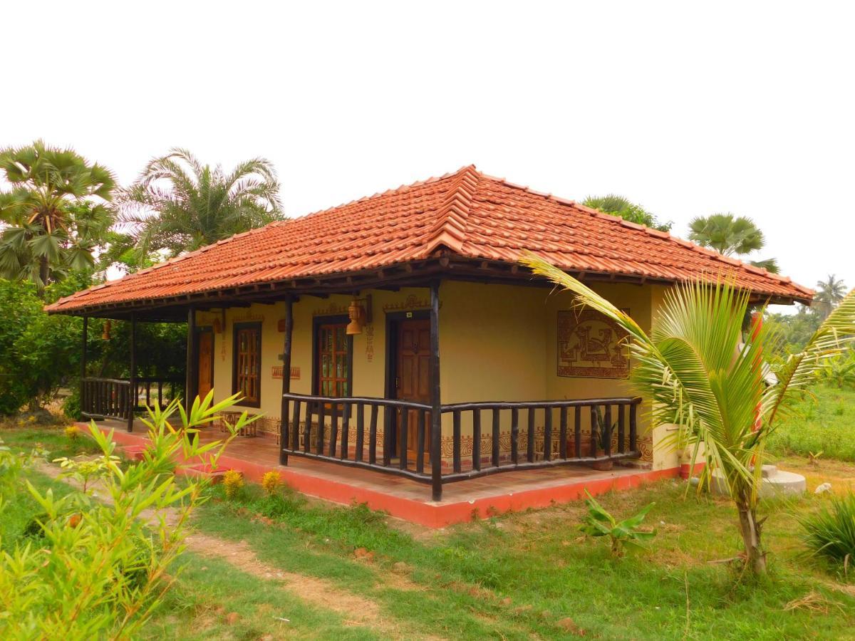 Отель Gram Bangla Retreat Калькутта Экстерьер фото