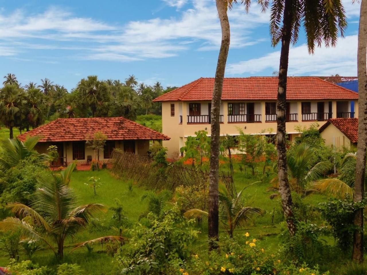 Отель Gram Bangla Retreat Калькутта Экстерьер фото