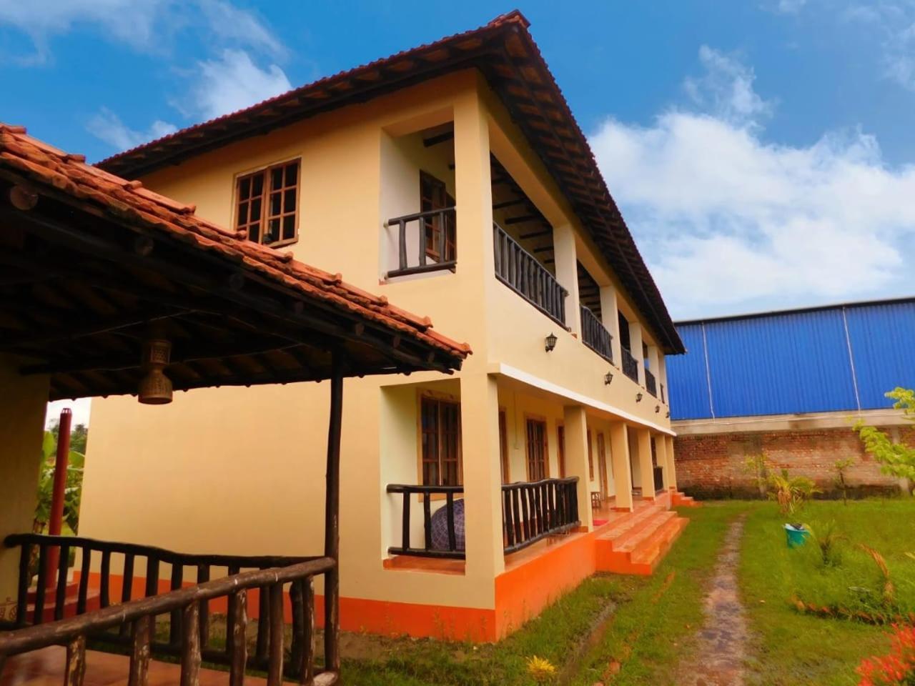 Отель Gram Bangla Retreat Калькутта Экстерьер фото